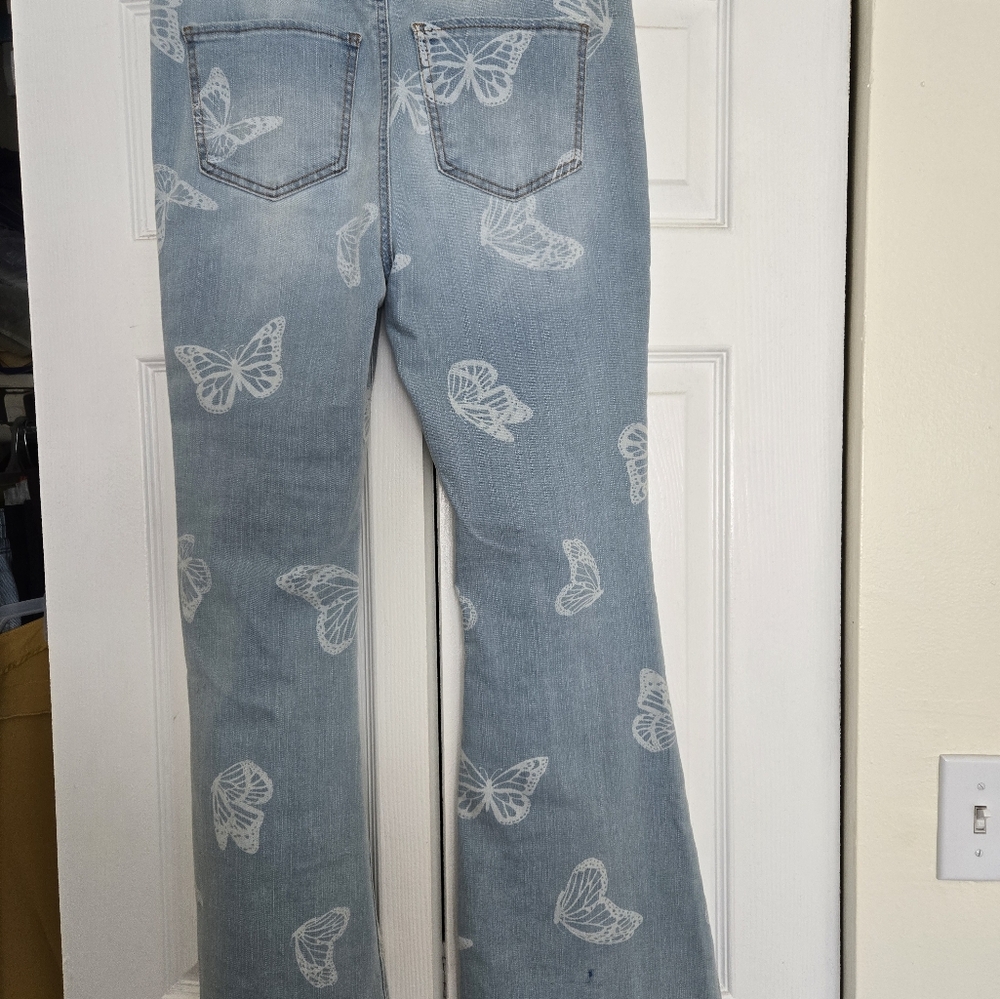 NWOT Junior No Boundaries Light Blue Denim Bell Bottom Jeans Size M (7-9) - Picture 3 of 16